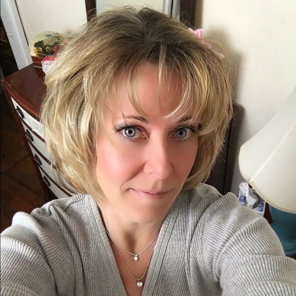 Meet your Posher, Stacey